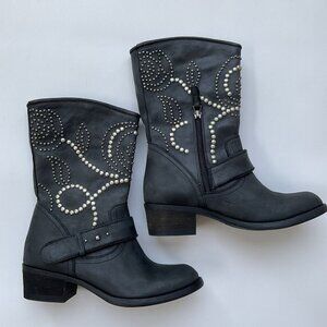 Guess Women’s Esperanza Western Studded Leather Boots In Black Size 5.5